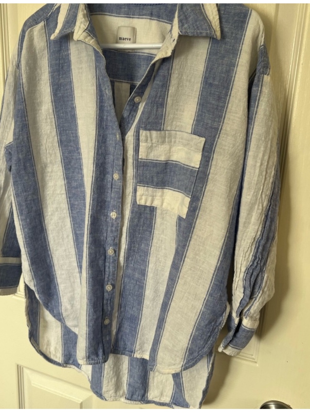 Maeve The Bennet Button Down
Linen/Cotton Blend Shirt - size Small / Medium - Picture 7 of 9